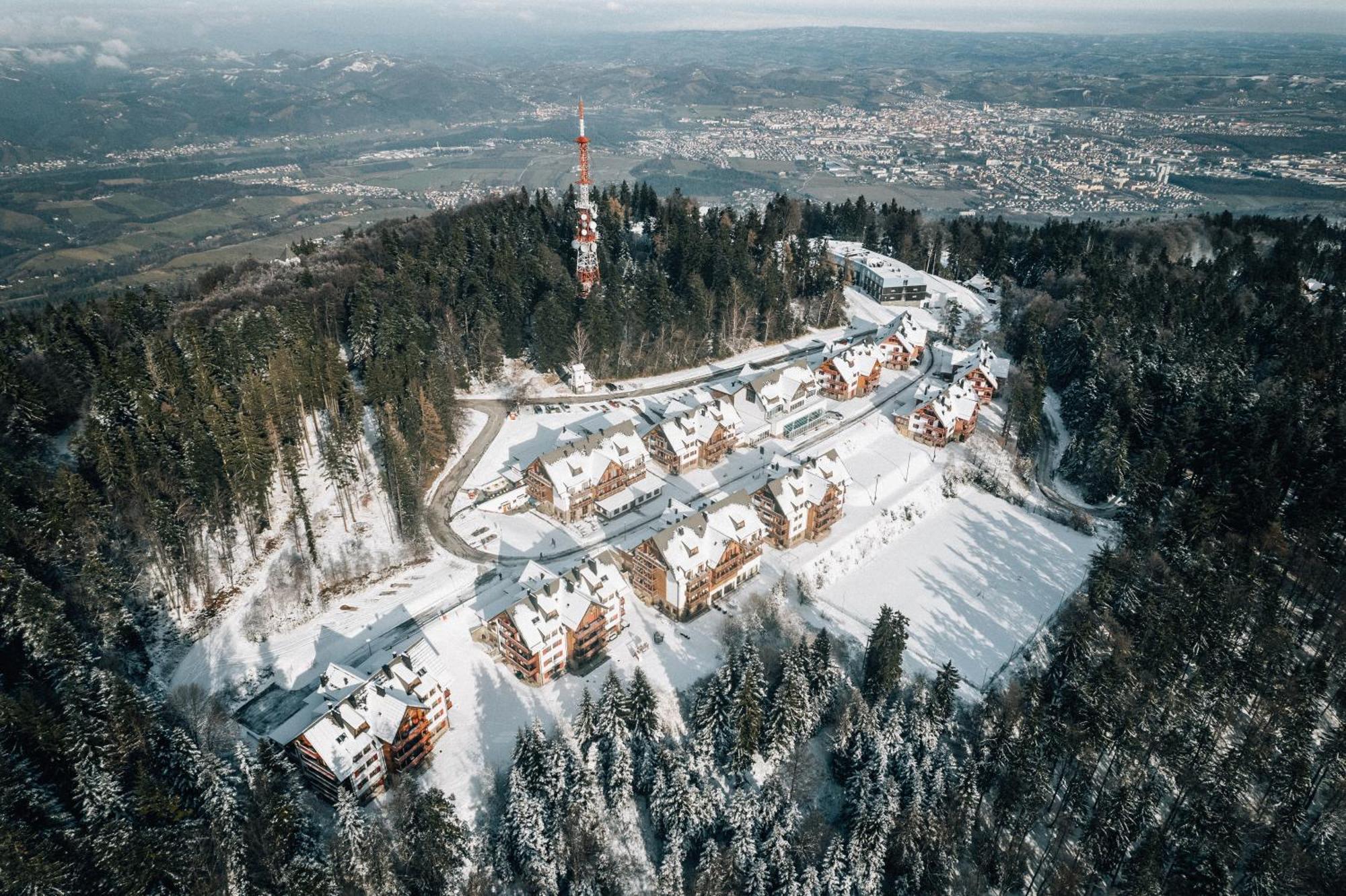 Apartment Bolfenk Pohorje - Forest Nest Hočko Pohorje Eksteriør bilde